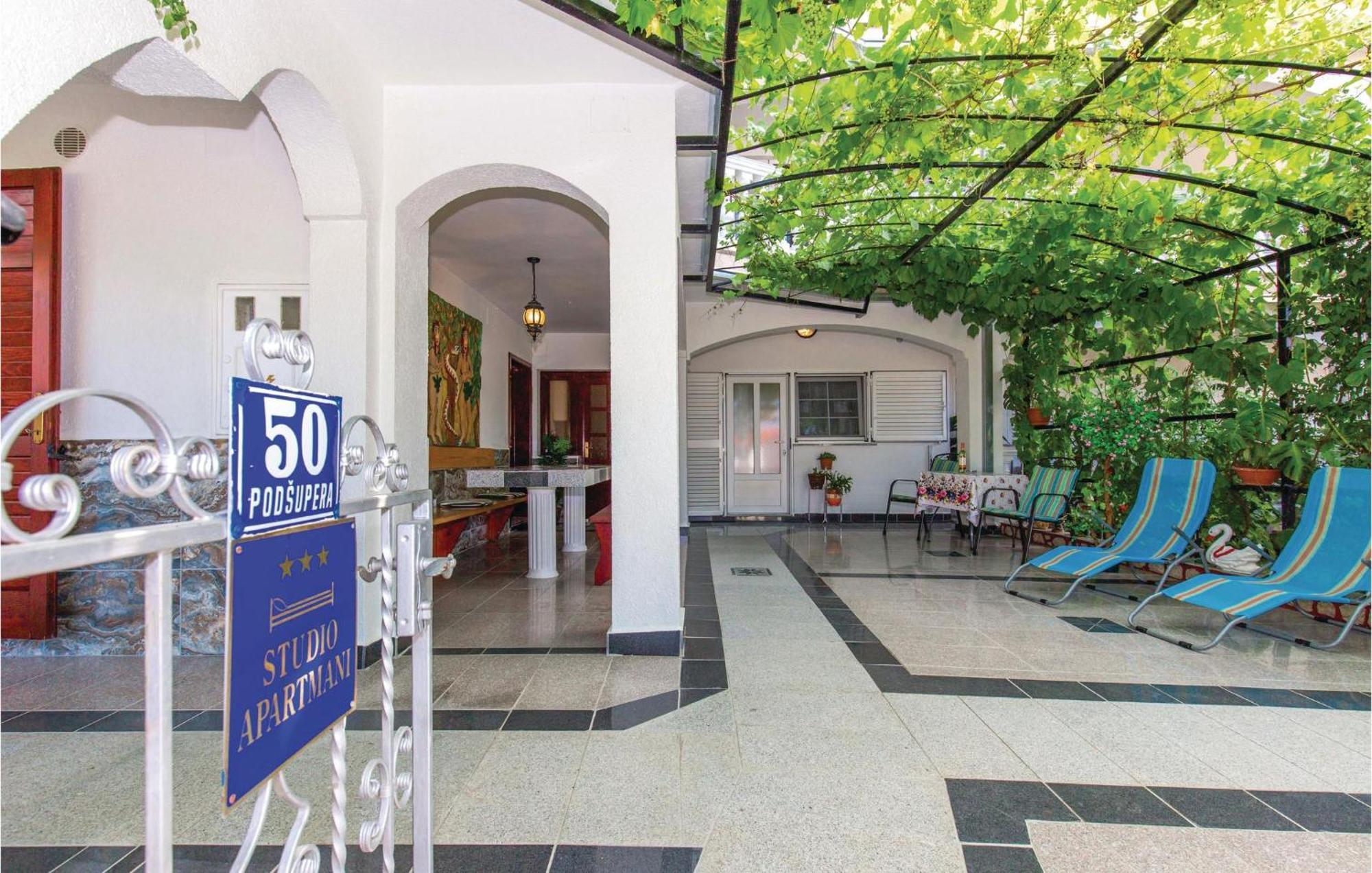 Stunning Apartment In Crikvenica With Kitchen 외부 사진